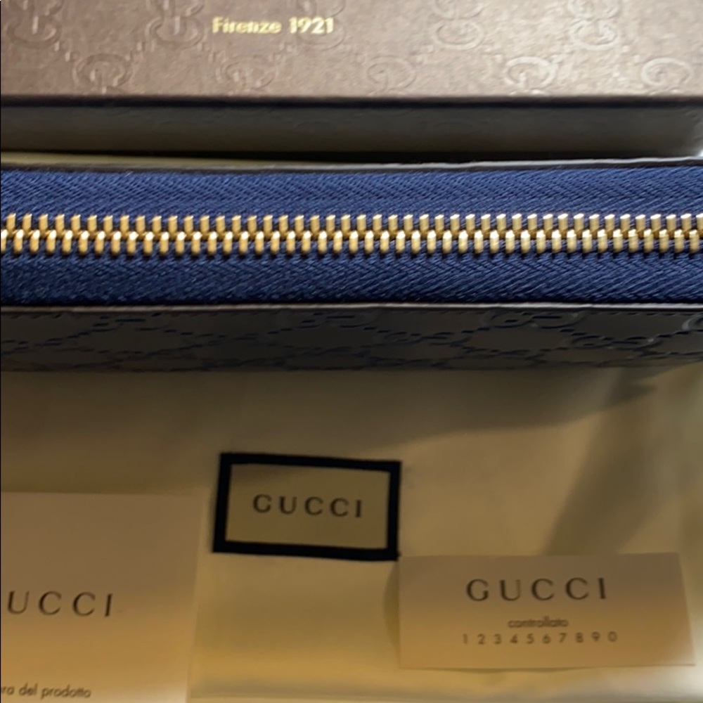 Gucci Guccissima Signature Continental Wallet Blue - Picture 4 of 8